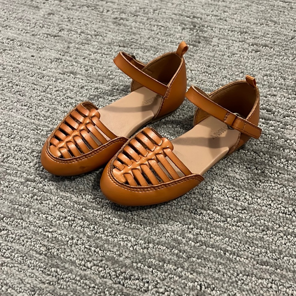 Old Navy Toddler girl dress shoes